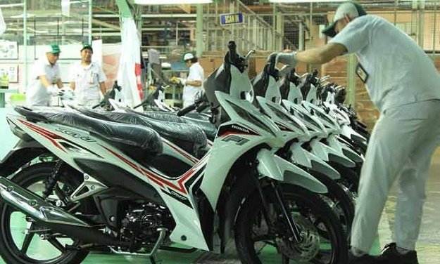 AHM Akhirnya Mengeluarkan Harga New Honda Revo FI
